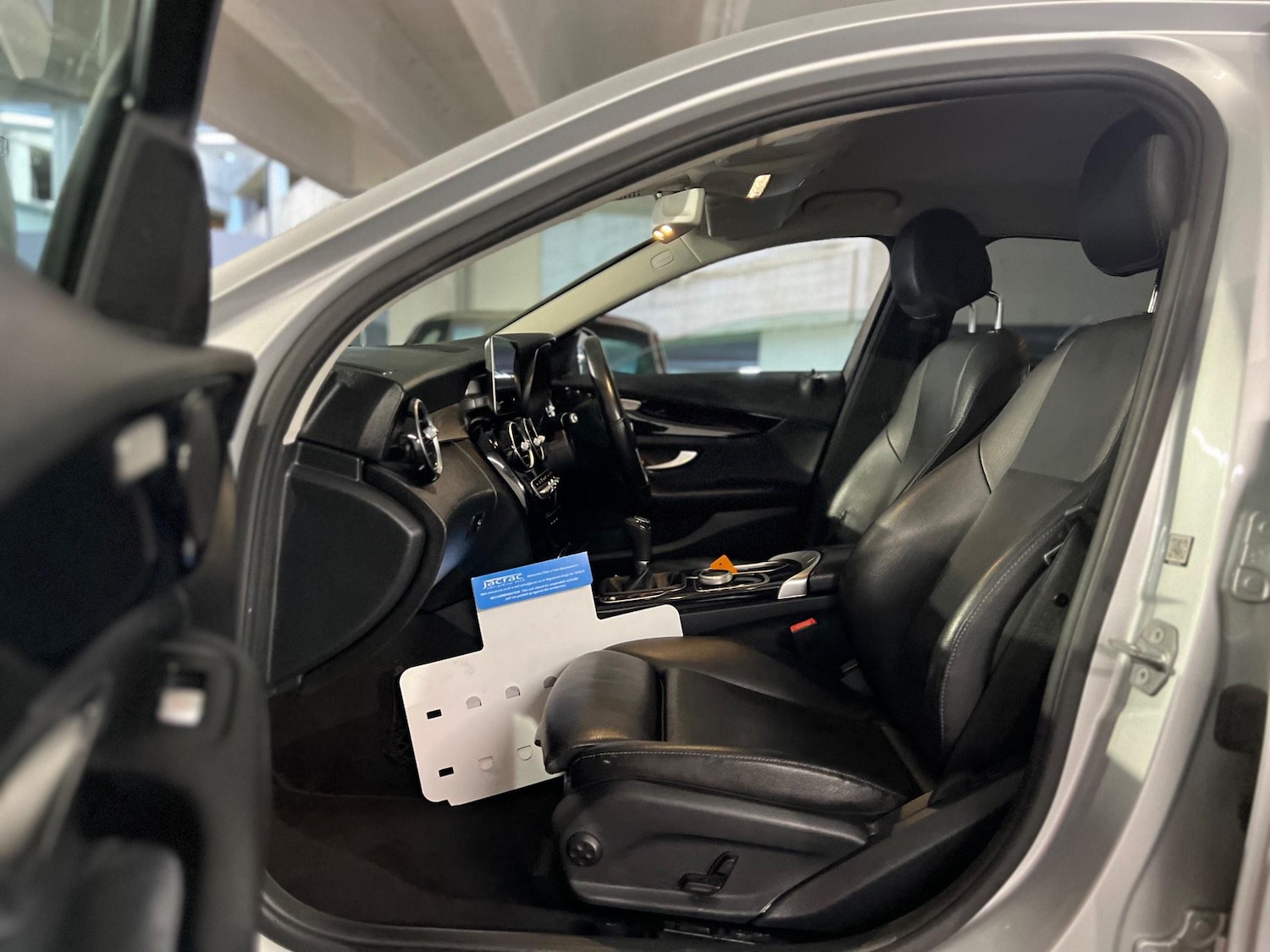 Used Mercedes-Benz C Class 2019 for sale - 76988773: Photo 9