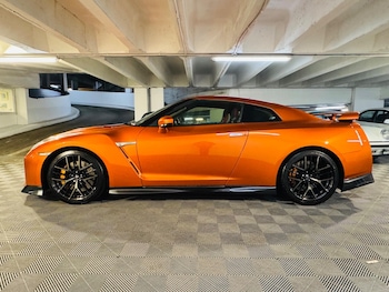 Used Nissan GT-R 2018 for sale - 76913893: Photo