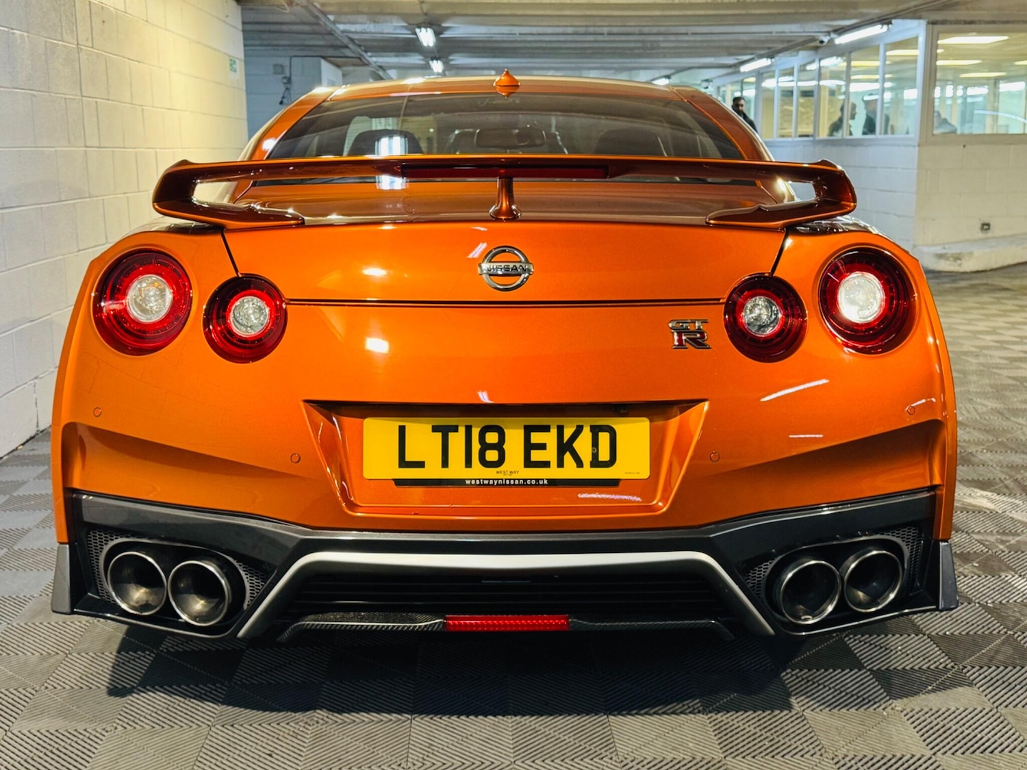 Used Nissan GT-R 2018 for sale - 76913893: Photo 4