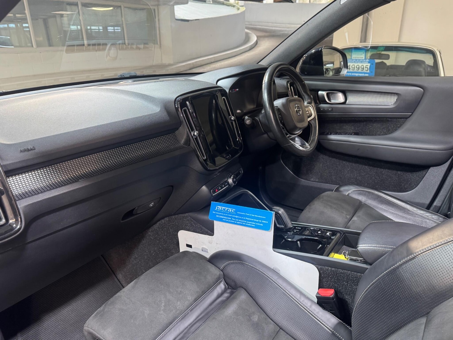 Used Volvo XC40 for sale - 77737121: Photo 11