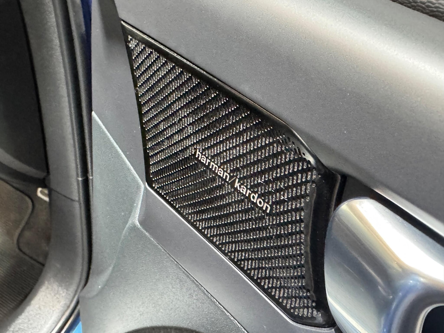 Used Volvo XC40 for sale - 77737121: Photo 15