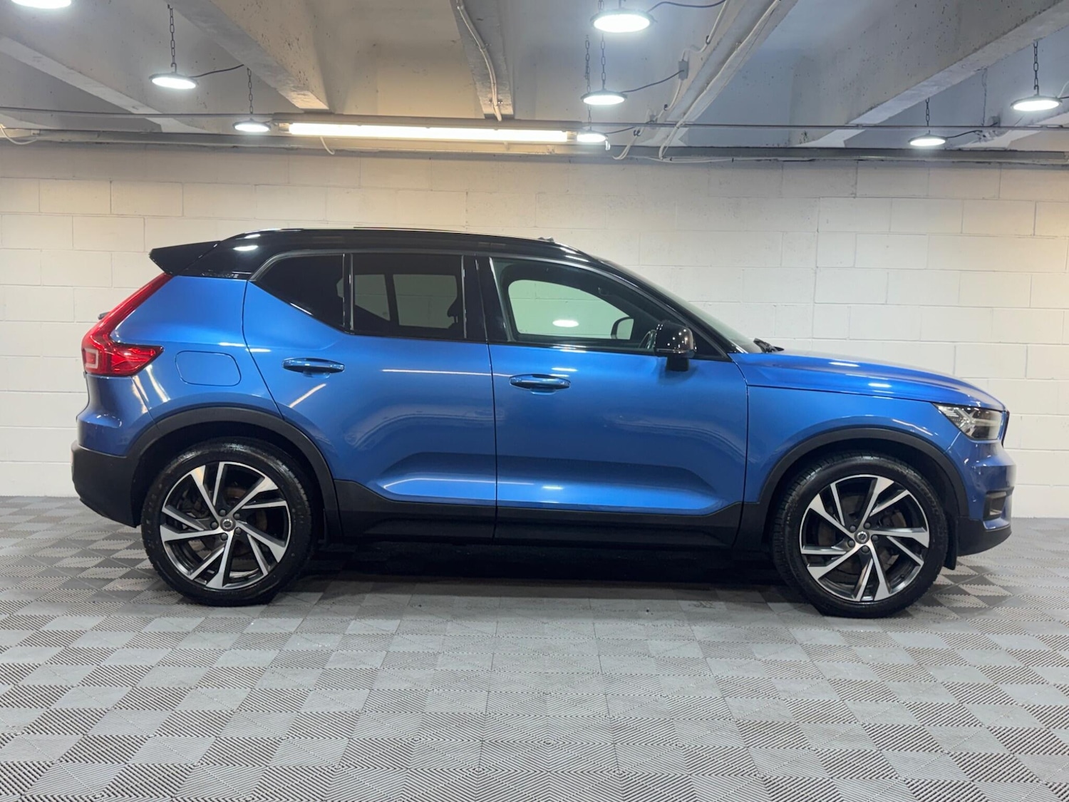Used Volvo XC40 for sale - 77737121: Photo 5