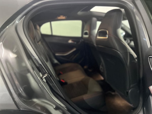 Used Mercedes-Benz GLA 2019 for sale - 73133636: Photo 11