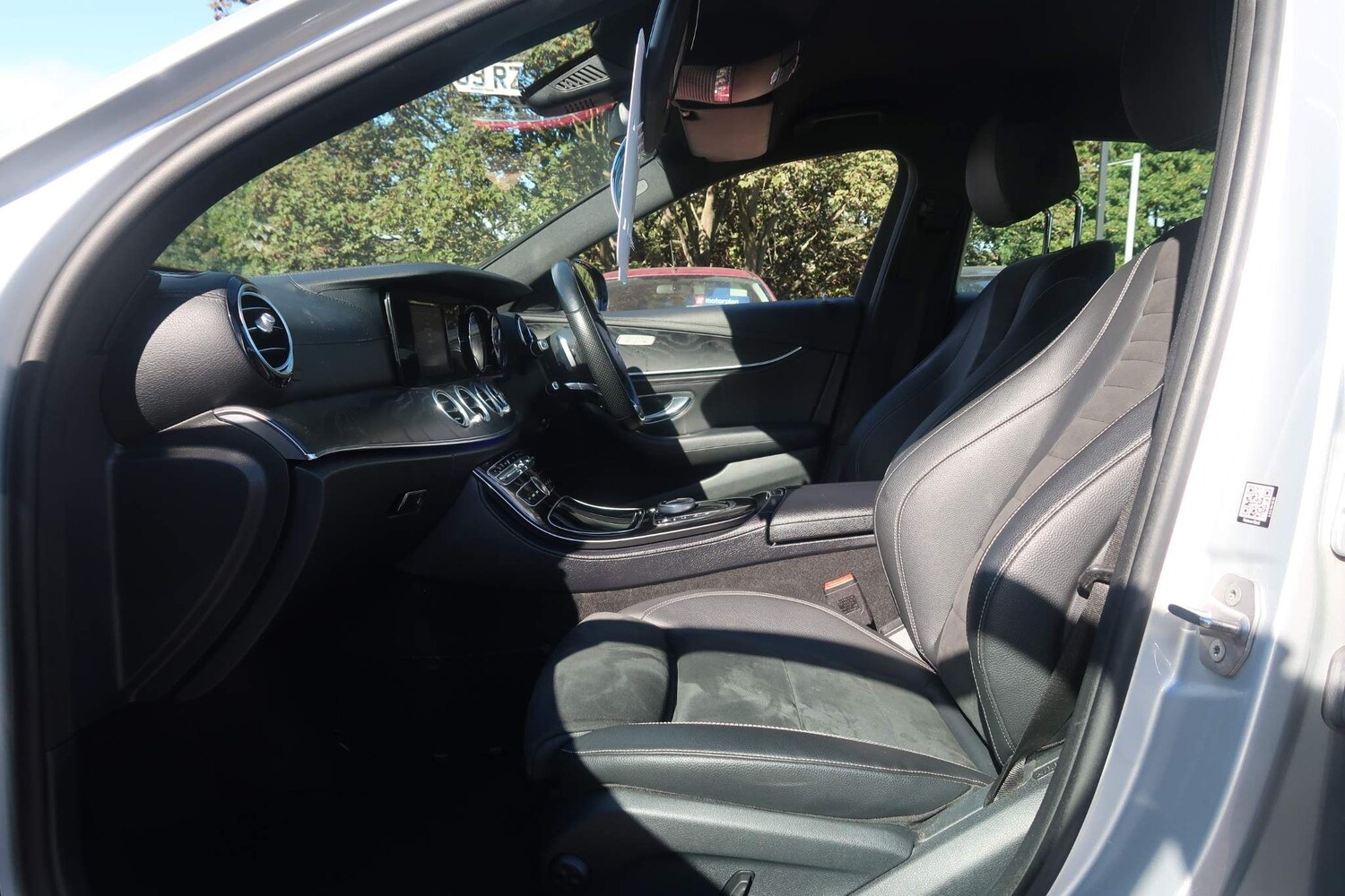 Used Mercedes-Benz E Class for sale - 77807752: Photo 12