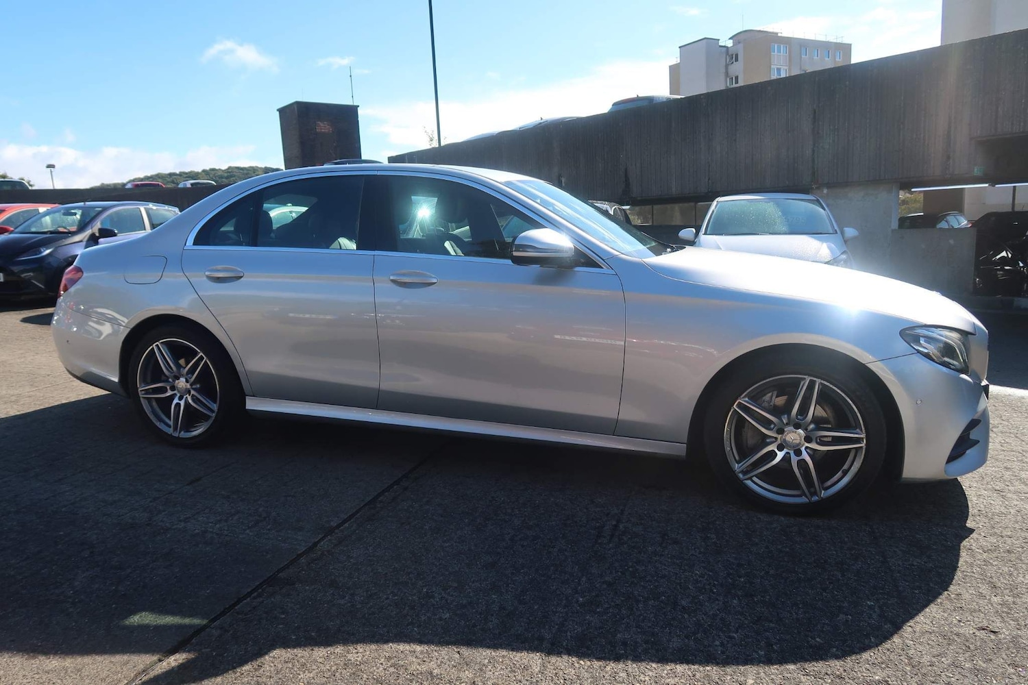 Used Mercedes-Benz E Class for sale - 77807752: Photo 5