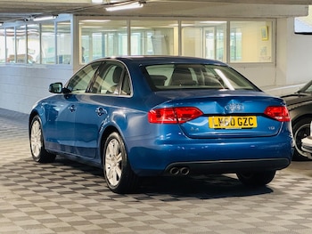 Used Audi A4 2010 for sale - 75463782: Photo