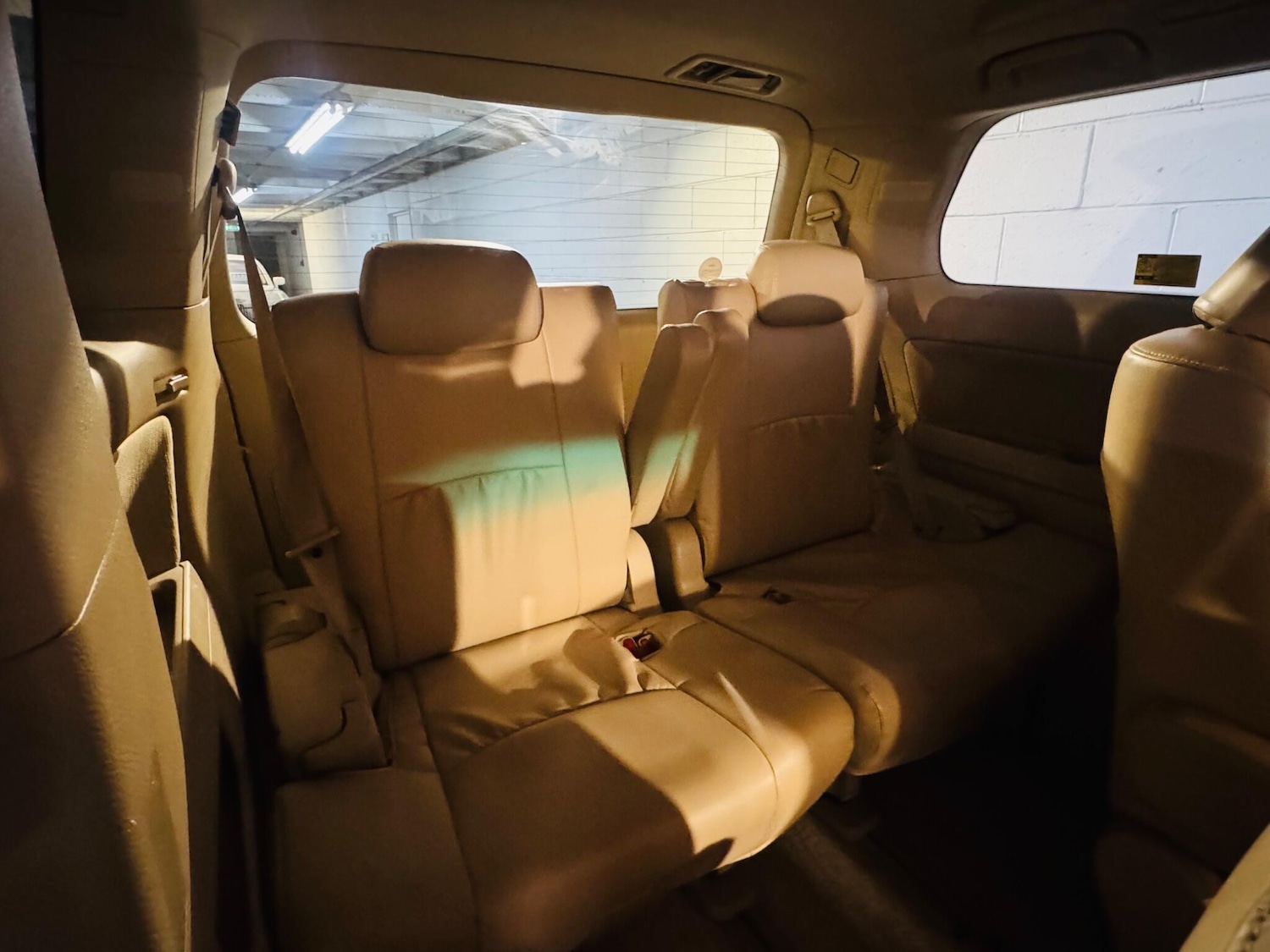 Used Toyota Vellfire for sale - 77203315: Photo 14