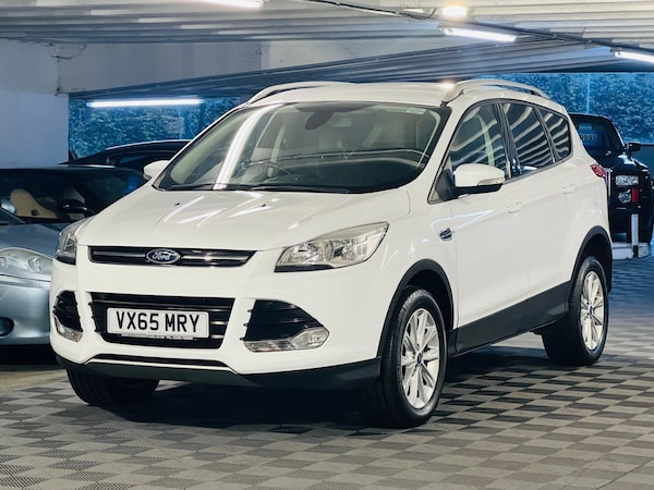 Used Ford Kuga 2015 for sale - 74691229: Photo 6