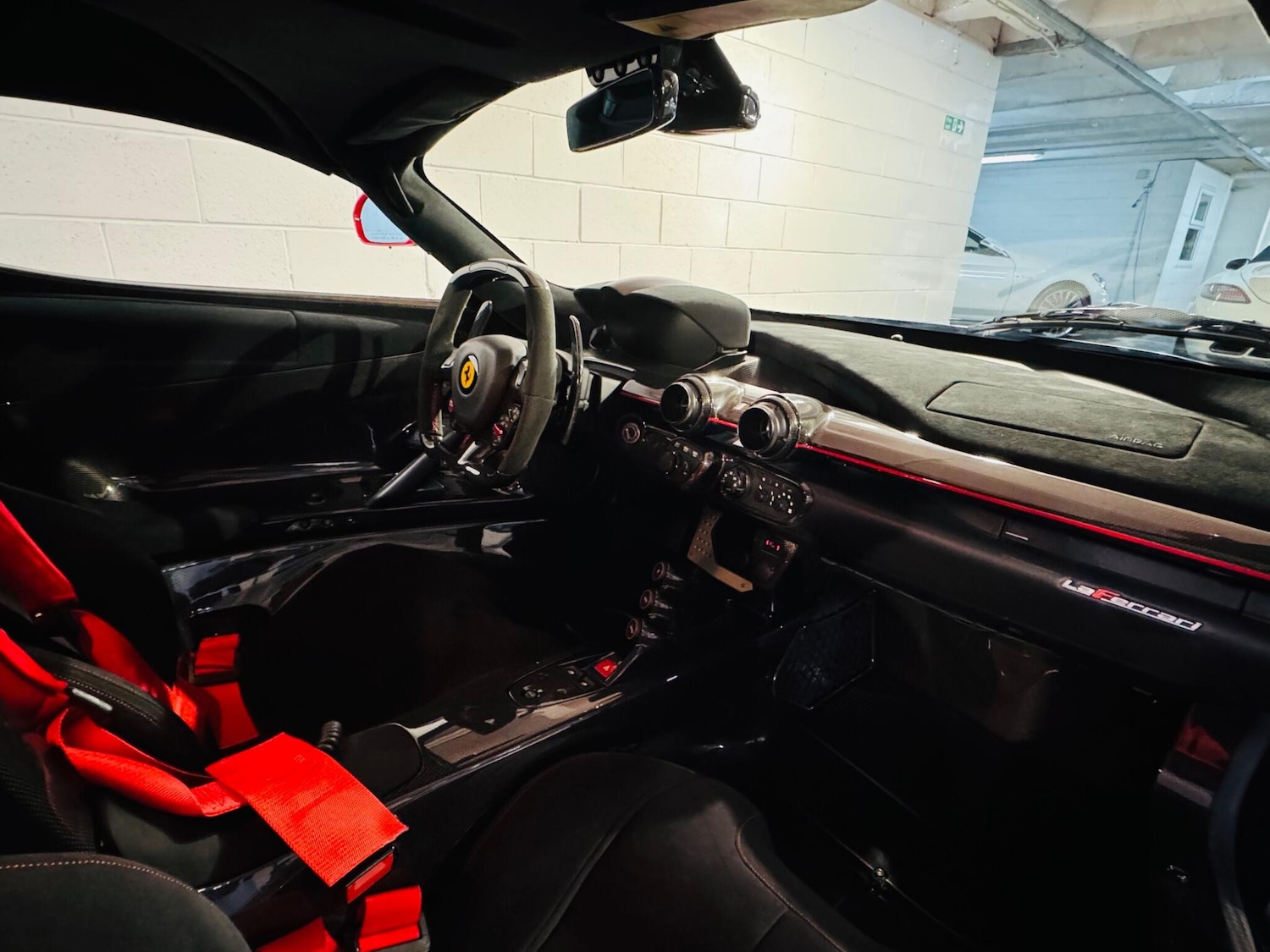 Used Ferrari LaFerrari for sale - 76715159: Photo 13