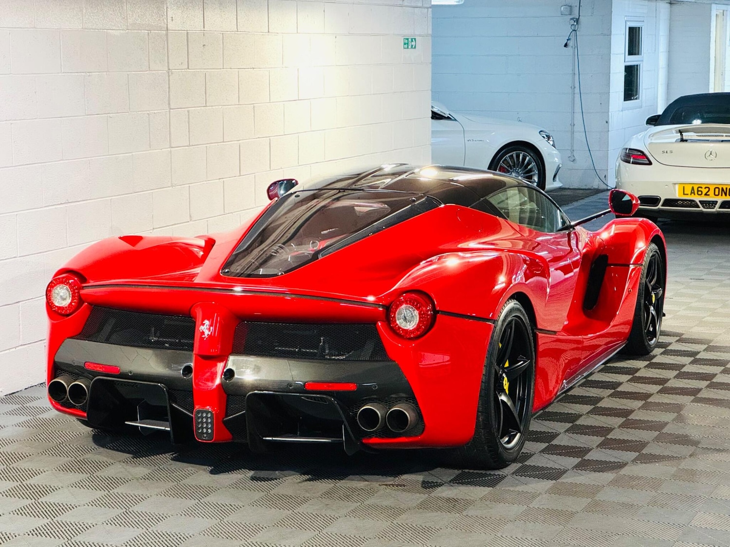 Used Ferrari LaFerrari for sale - 76715159: Photo 19