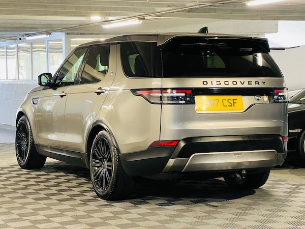 Used Land Rover Discovery 2017 for sale - 73133263: Photo 3