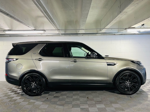 Used Land Rover Discovery 2017 for sale - 73133263: Photo 5