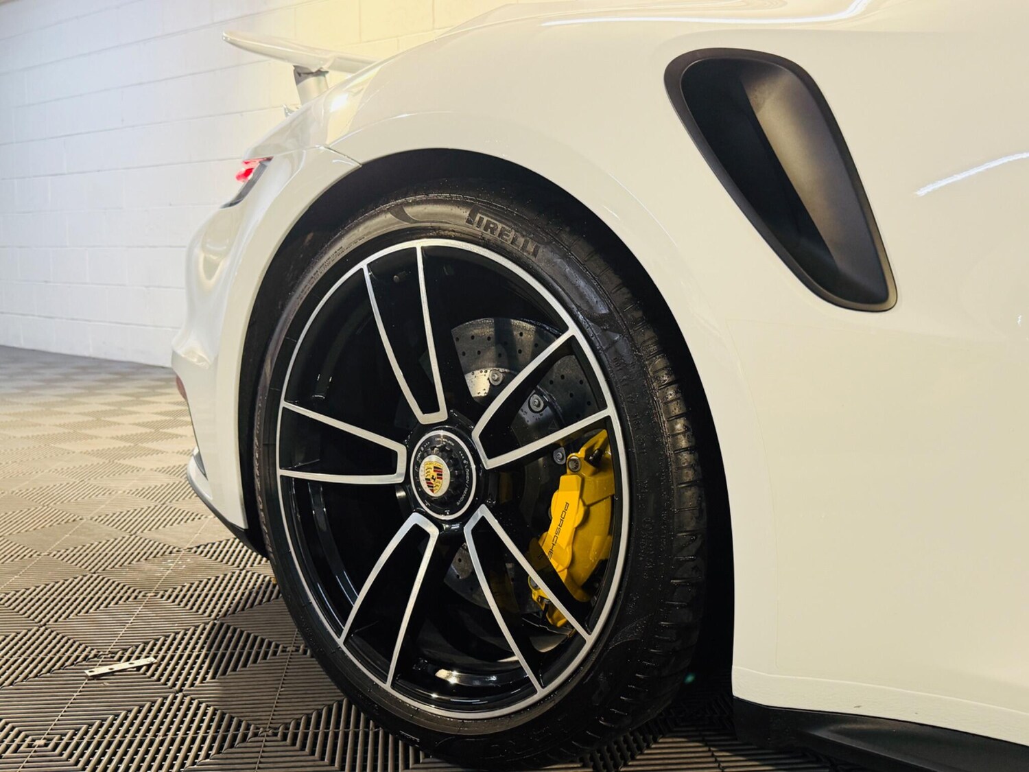 Used Porsche 911 2021 for sale - 76259046: Photo 20