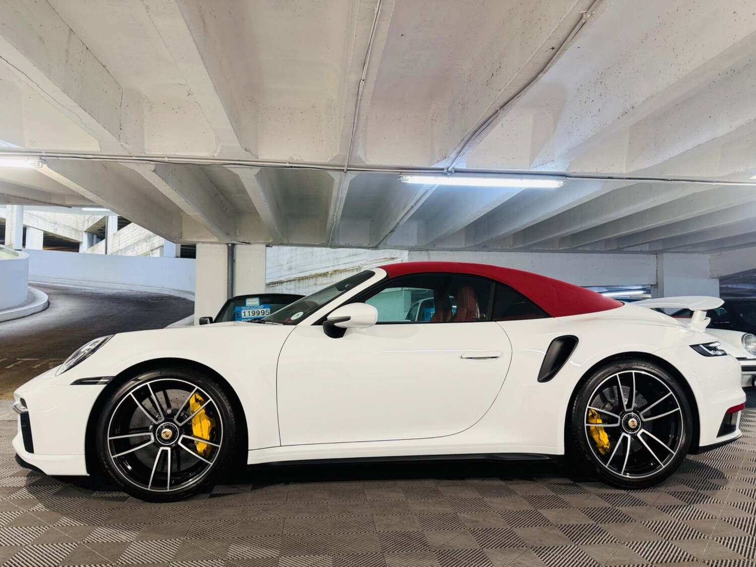 Used Porsche 911 2021 for sale - 76259046: Photo 24