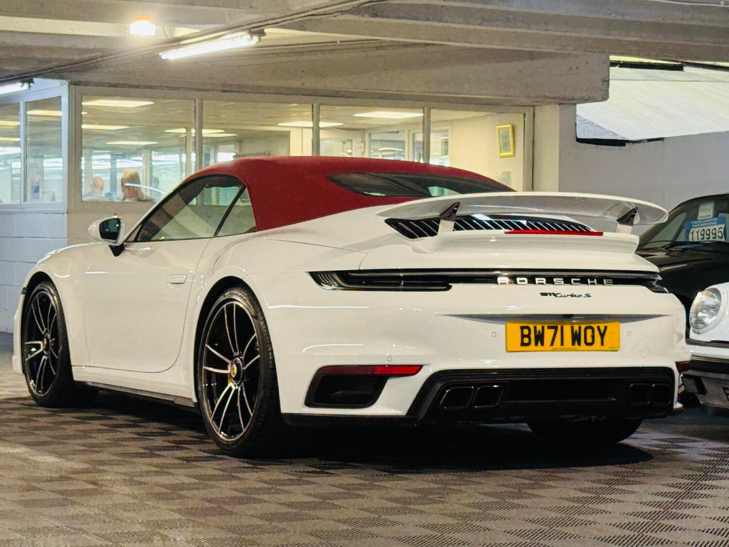 Used Porsche 911 2021 for sale - 76259046: Photo 25