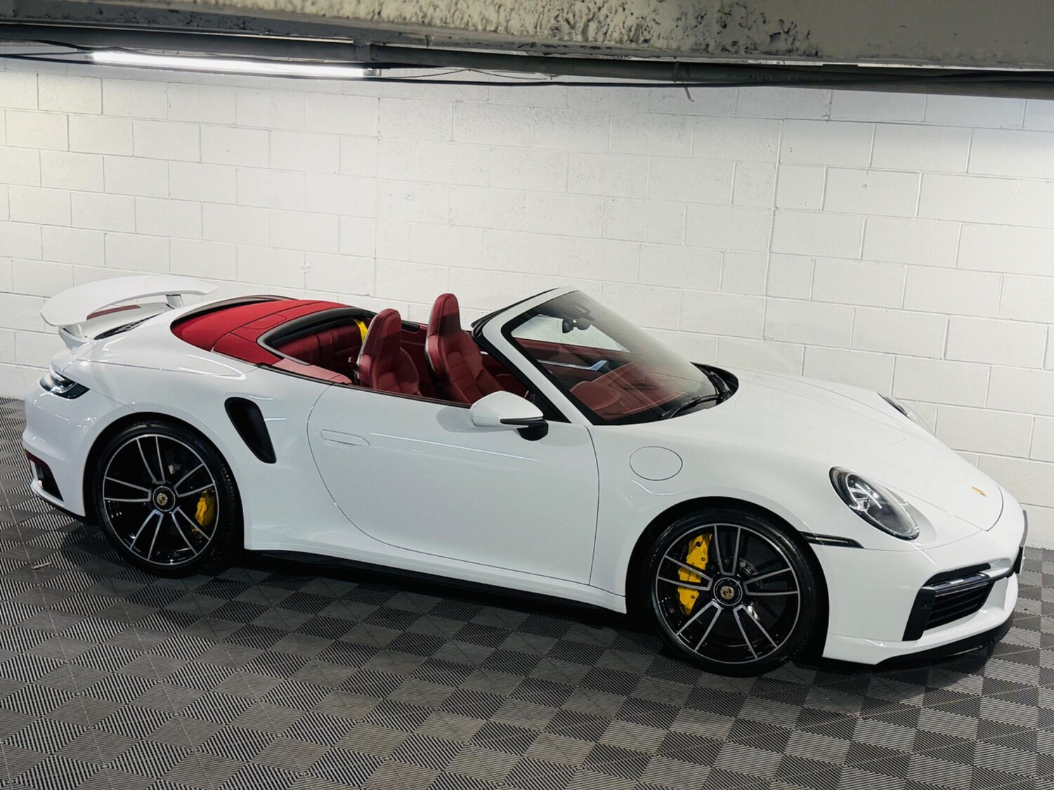 Used Porsche 911 2021 for sale - 76259046: Photo 32