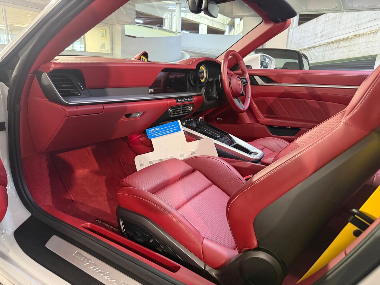 Used Porsche 911 2021 for sale - 76259046: Photo 9