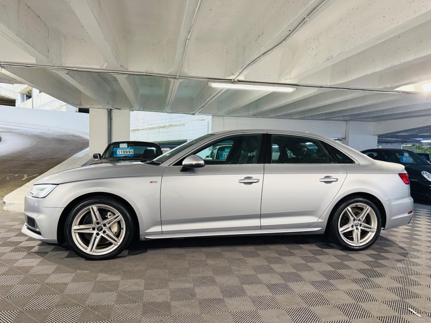 Used Audi A4 2016 for sale - 76997406: Photo 2