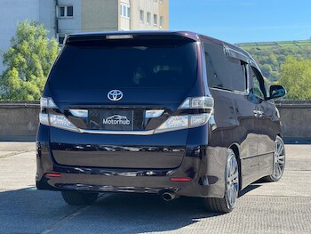 Used Toyota Vellfire 2009 for sale - 78100076: Photo