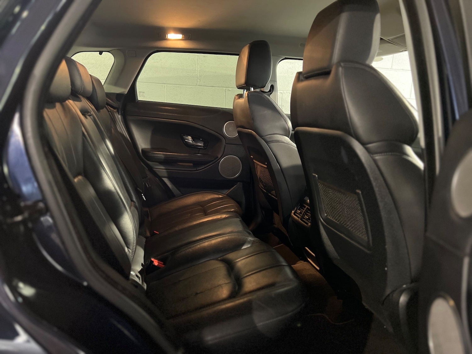 Used Land Rover Range Rover Evoque 2016 for sale - 76990400: Photo 11