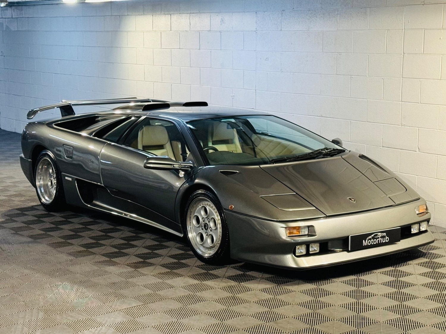 Used Lamborghini Diablo 1993 for sale - 77304829: Photo 18