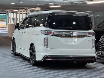 Used Nissan Elgrand 2016 for sale - 79441782: Photo