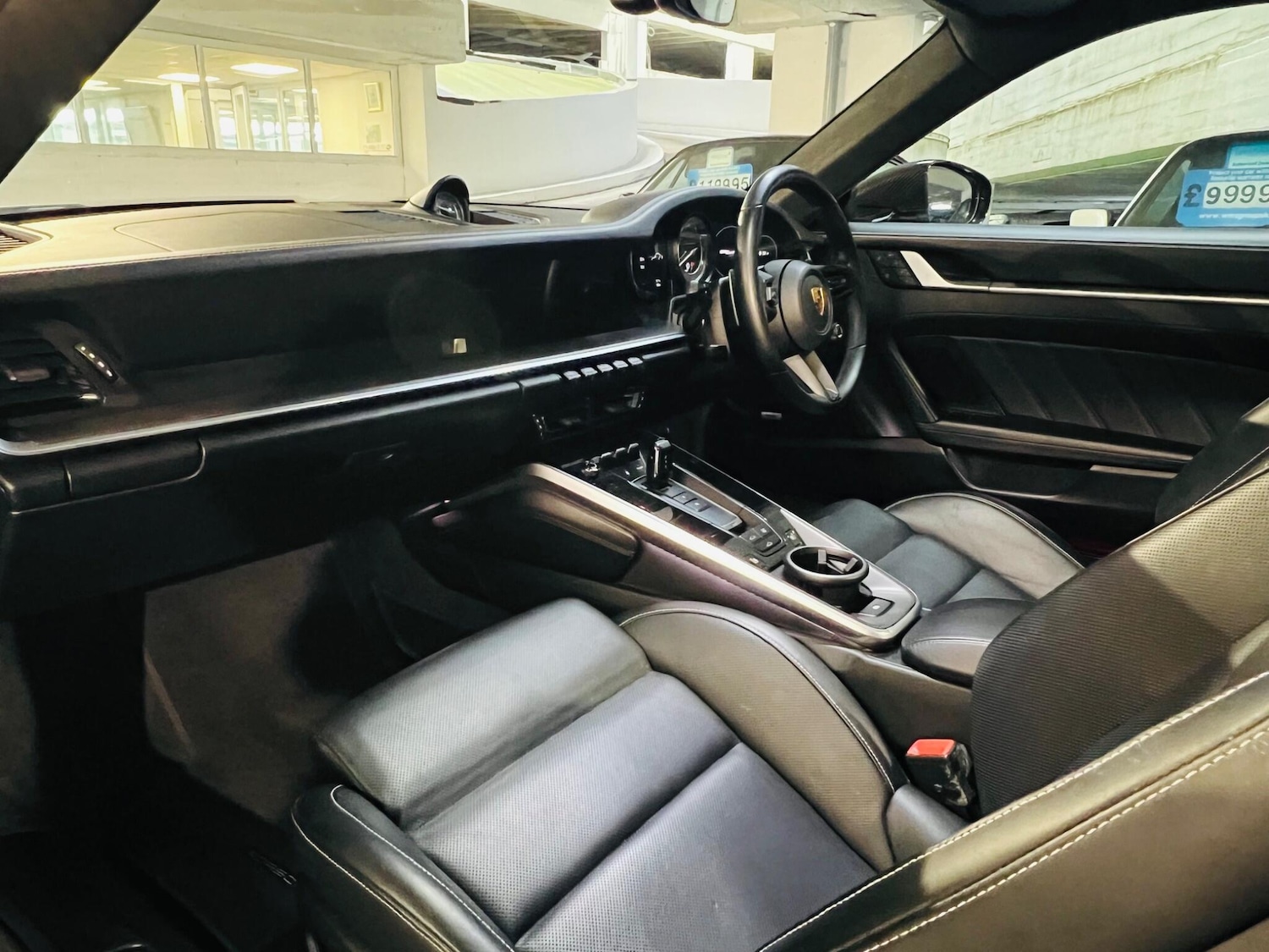 Used Porsche 911 2022 for sale - 76238729: Photo 10