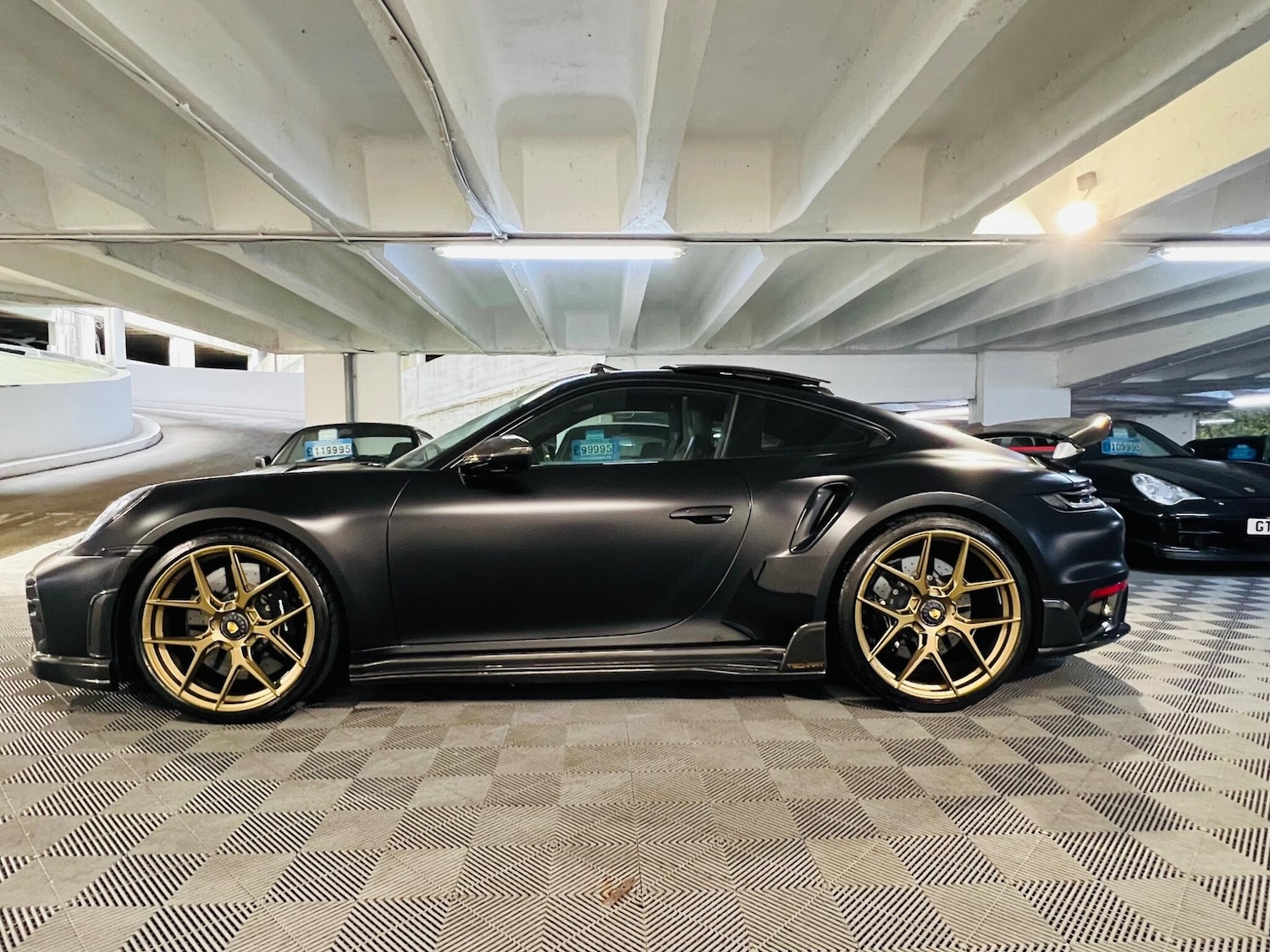 Used Porsche 911 2022 for sale - 76238729: Photo 2