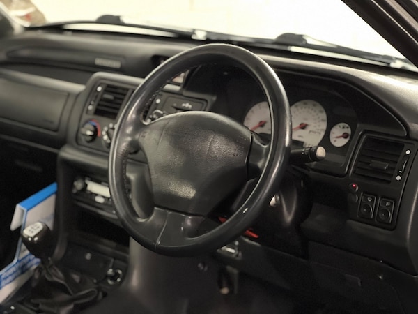 Used Ford Escort 1995 for sale - 73133416: Photo 15