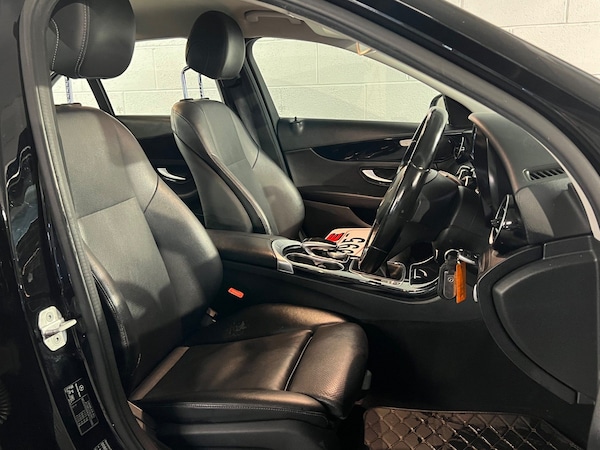 Used Mercedes-Benz C-Class 2015 for sale - 73133256: Photo 7