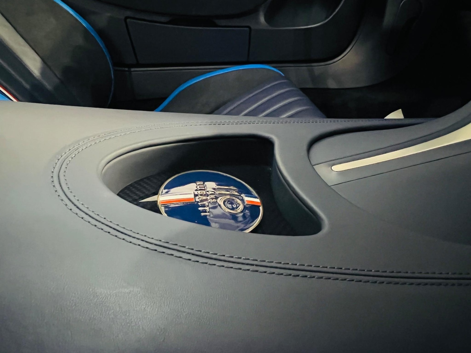 Used Bugatti Chiron 2024 for sale - 76476420: Photo 17