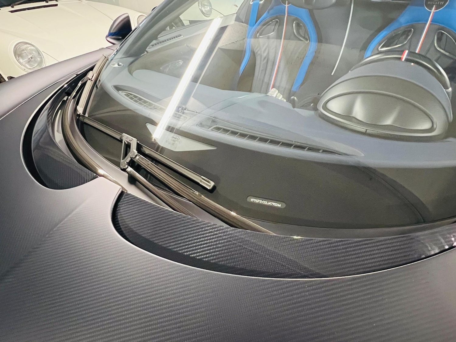 Used Bugatti Chiron 2024 for sale - 76476420: Photo 20