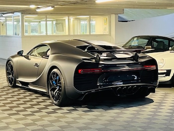 Used Bugatti Chiron 2019 for sale - 76476420: Photo