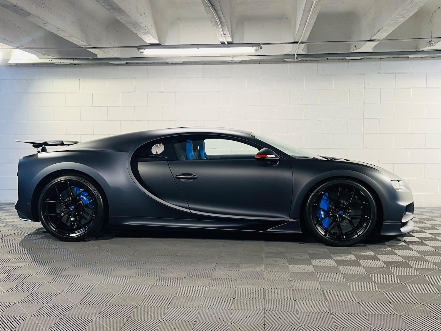 Used Bugatti Chiron 2024 for sale - 76476420: Photo 5