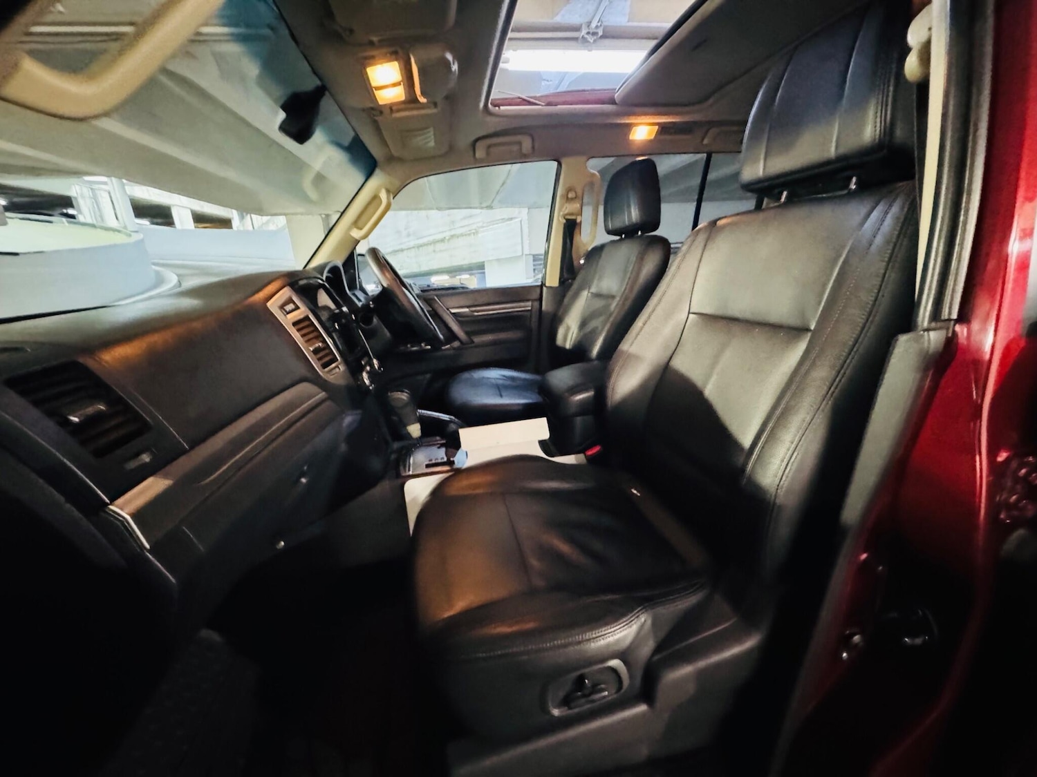 Used Mitsubishi Shogun 2017 for sale - 76306930: Photo 9