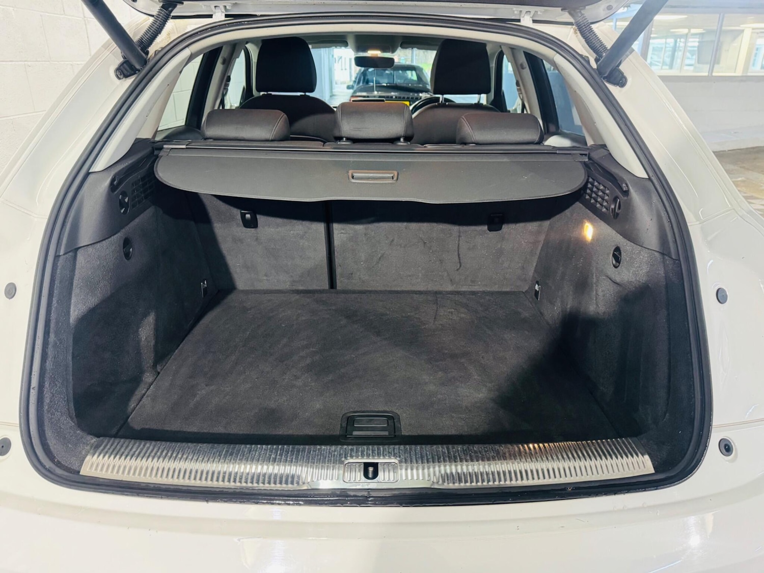 Used Audi Q3 2015 for sale - 75927346: Photo 12