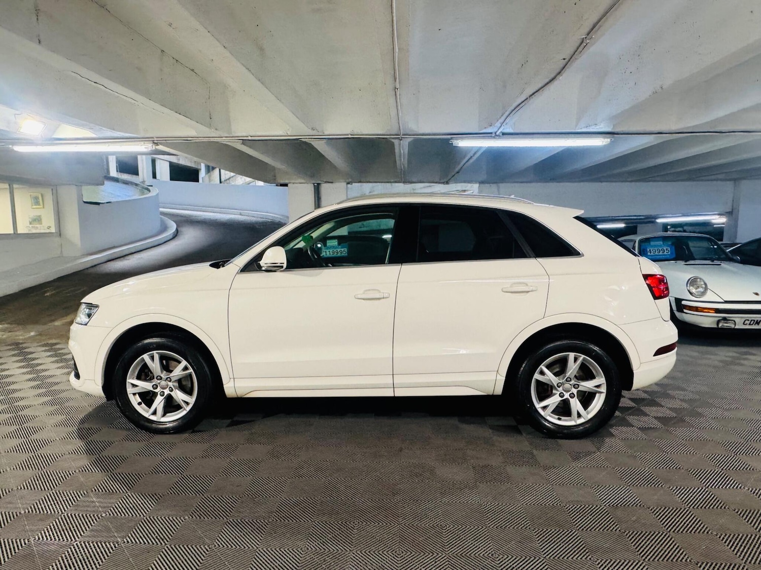 Used Audi Q3 2015 for sale - 75927346: Photo 2
