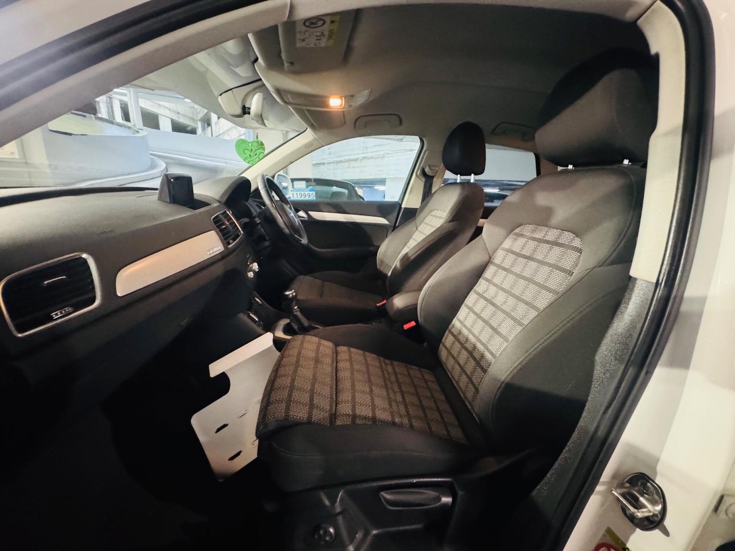 Used Audi Q3 2015 for sale - 75927346: Photo 9