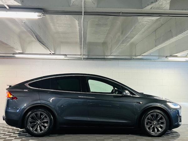 Used Tesla Model X 2018 for sale - 73133265: Photo 5