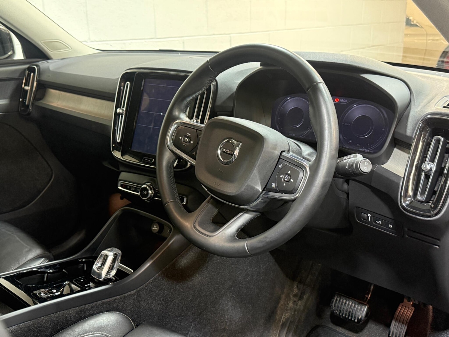 Used Volvo XC40 2022 for sale - 77386542: Photo 8