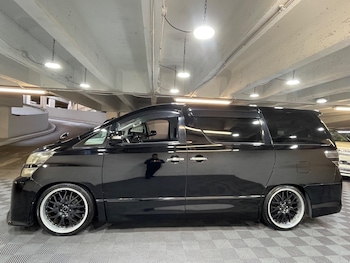 Used Toyota Vellfire 2009 for sale - 79169451: Photo