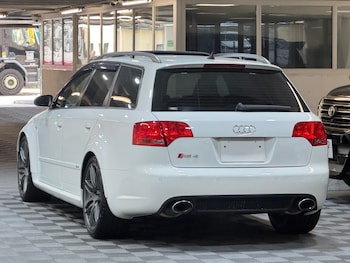 Used Audi RS4 Avant 2008 for sale - 79236861: Photo