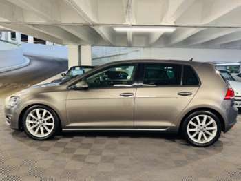 Used Volkswagen Golf 2015 for sale - 74043527: Photo