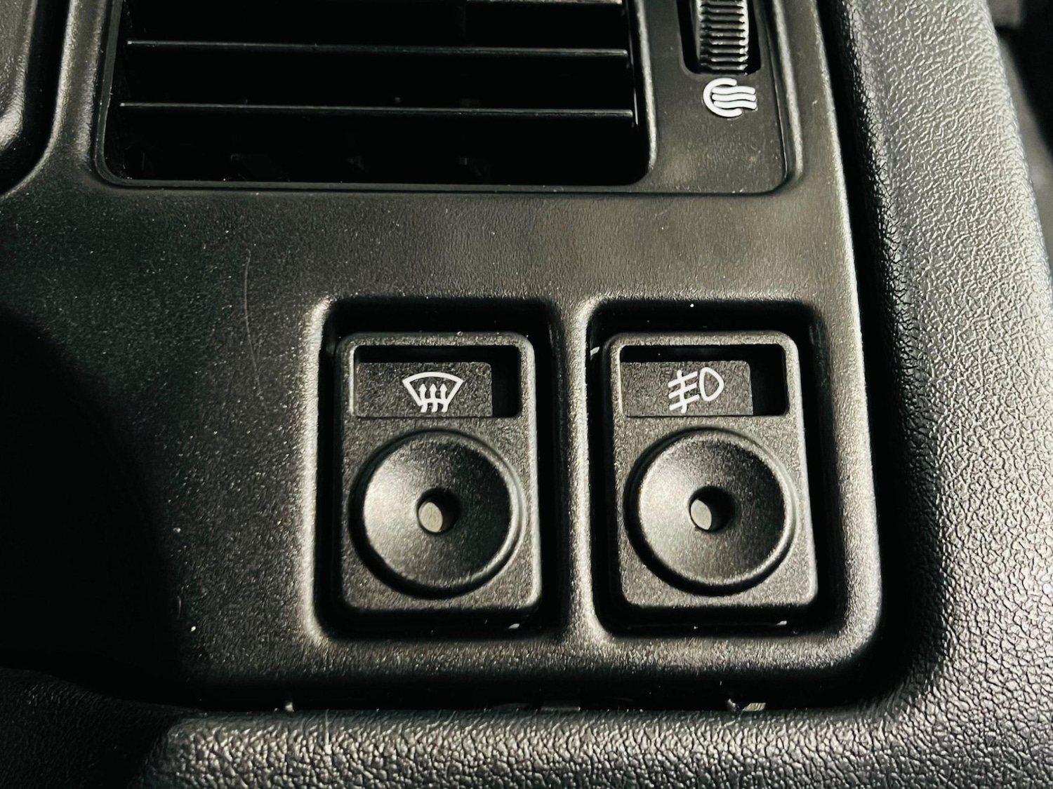 Used Ford Escort 1996 for sale - 76992264: Photo 21