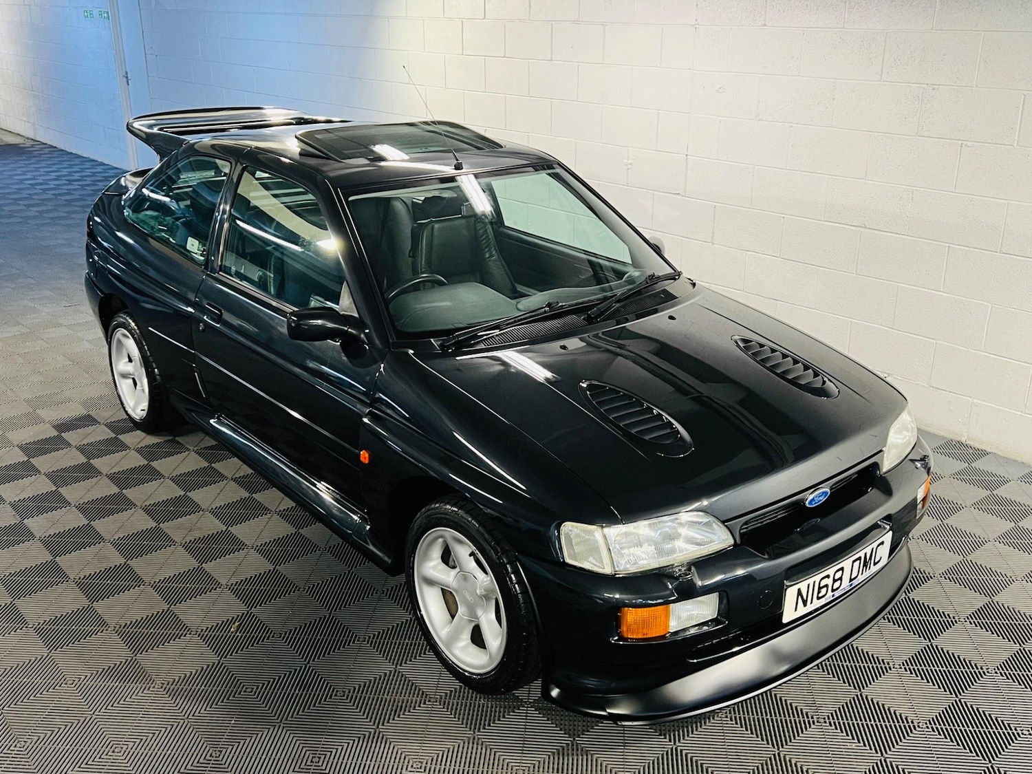 Used Ford Escort 1996 for sale - 76992264: Photo 31