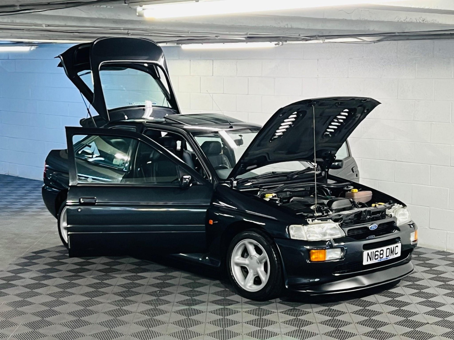 Used Ford Escort 1996 for sale - 76992264: Photo 37