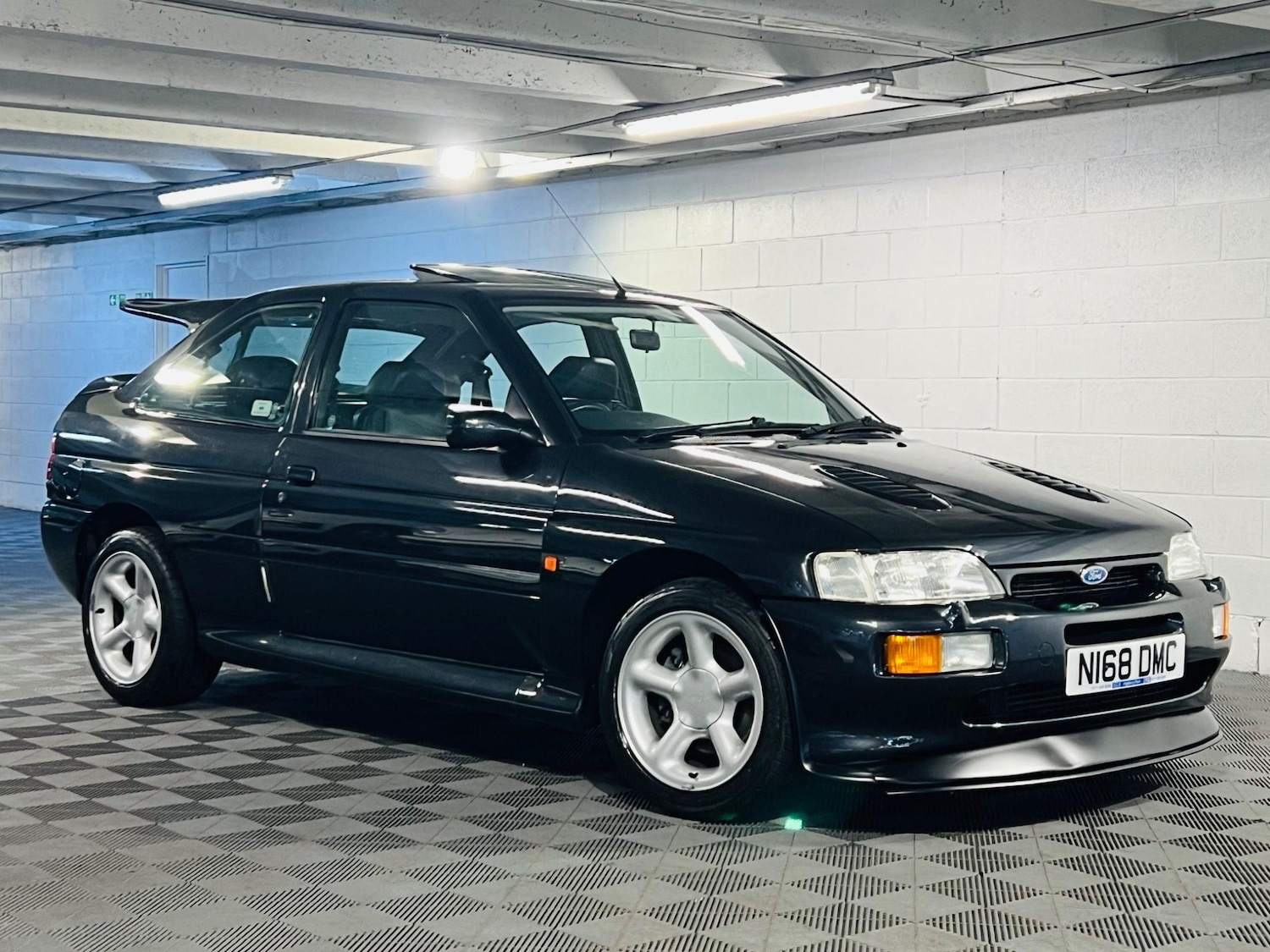 Used Ford Escort 1996 for sale - 76992264: Photo 40