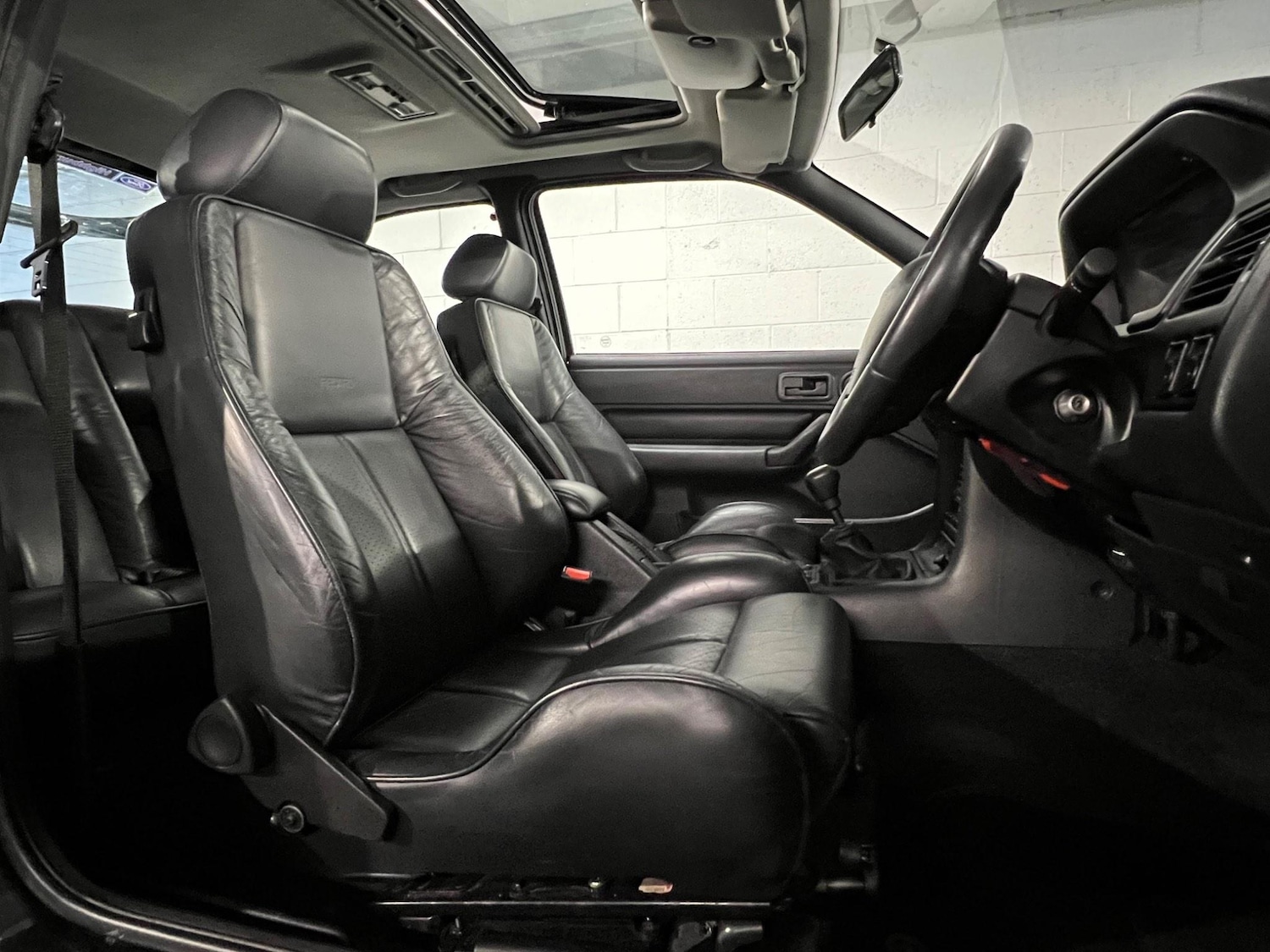 Used Ford Escort 1996 for sale - 76992264: Photo 8