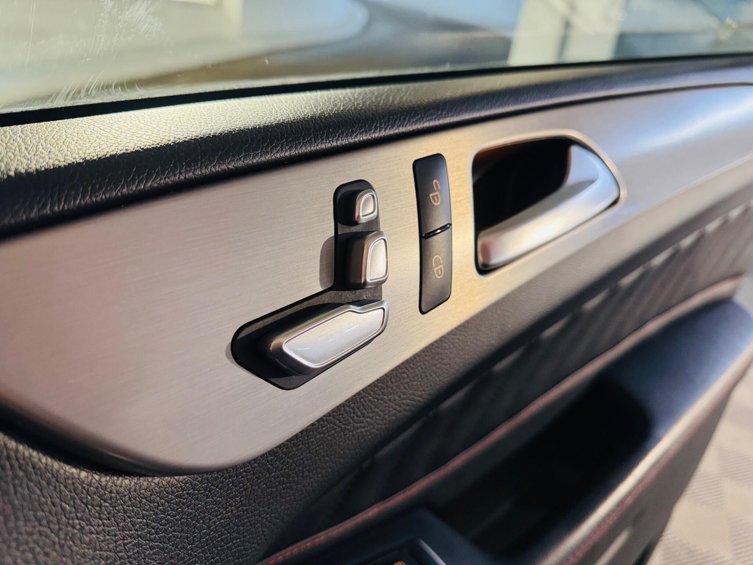 Used Mercedes-Benz GLE 2016 for sale - 76688899: Photo 14