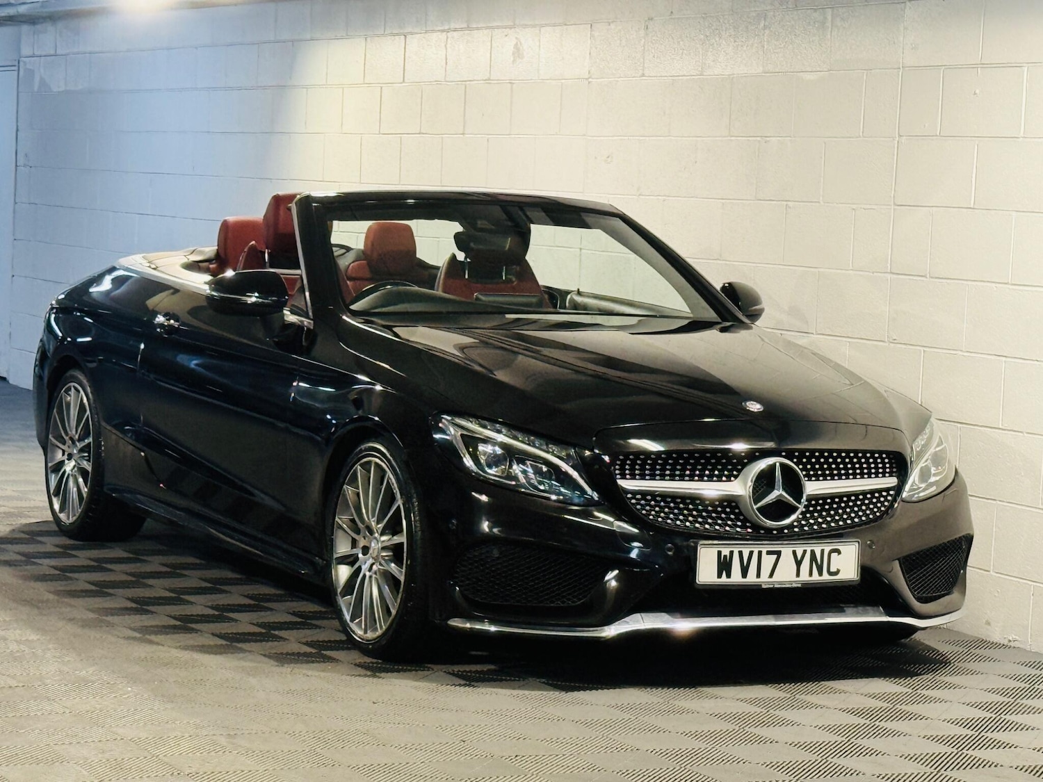 Used Mercedes-Benz C-Class 2017 for sale - 76137642: Photo 1